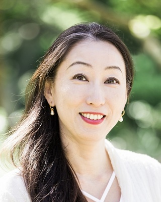 Photo of Motoko Katayama, Marriage & Family Therapist