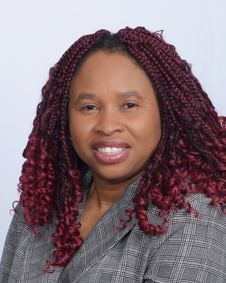 Photo of Faith Enwefah, Psychiatric Nurse Practitioner, PMHNP