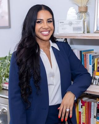 Photo of Anastasia Locklin, Marriage & Family Therapist, MA, LMFT