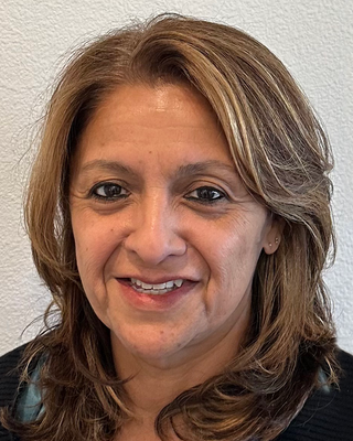 Photo of Delia Castaneda, Marriage & Family Therapist, LMFT
