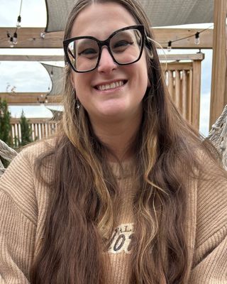 Photo of Alexandra Janusz, Licensed Independent Social Worker, MSW, LISW-S