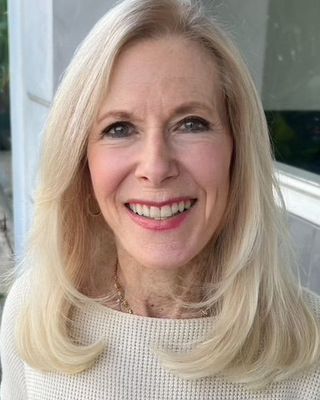 Photo of Stephanie R Baron, Psychologist, PhD