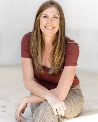 Photo of Amanda Lines - Amanda Vaught, Psychologist, PsyD