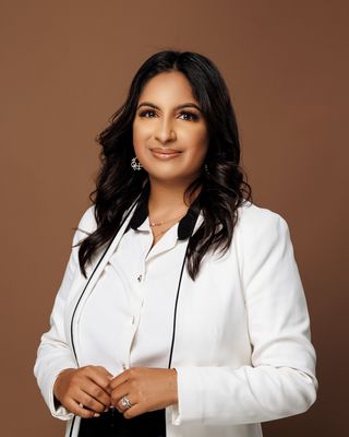 Photo of Sanaa Mylan, Counselor, LCPC, LMHC