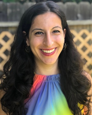 Photo of Kimia Sharifi, Clinical Social Work/Therapist in New York, NY