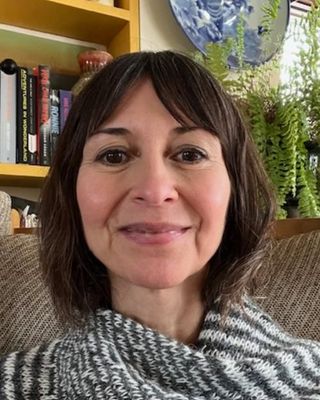 Photo of Feri Collins, Psychotherapist, MSc, MBACP Accred