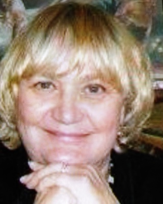 Photo of Lilli Janzen, Registered Psychotherapist in Pierrefonds, QC