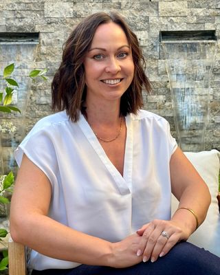 Photo of Samantha Manchik - Strive Health and Wellness, Clinical Social Work/Therapist, LCSW