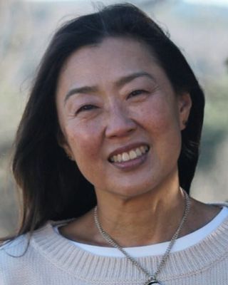 Photo of Catherine Khang Banson, Clinical Social Work/Therapist, LMSW, JD