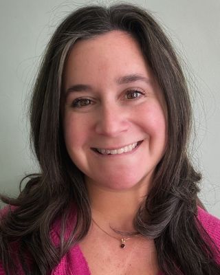 Photo of Hilary Lee, Clinical Social Work/Therapist, LCSW