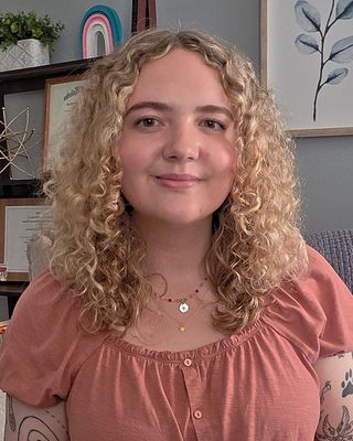 Photo of Trin Zacharias, Licensed Professional Counselor, MA, LPC