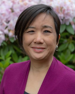 Photo of Rena Chinn, Counselor in Bellevue, WA