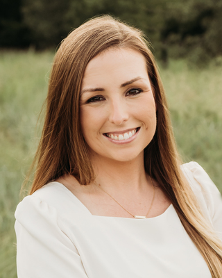 Photo of Taylor Zebrosky, Licensed Professional Counselor in Bartonville, TX