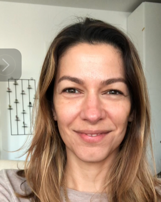 Photo of Renata Andrade, Psychotherapist, MSc