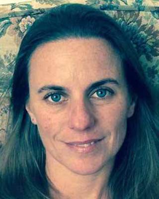 Photo of Tania Perotta, Psychotherapist in KT5, England