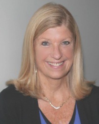 Photo of Becky Freeman-Murray, Counselor in Deerfield, IL