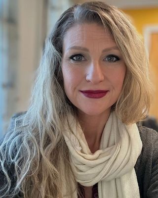 Photo of Jessica Simmons, Clinical Social Work/Therapist, LCSW