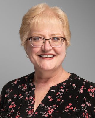 Photo of Lisa Martens - Lisa Martens MSW RSW: Trauma Recovery Expert, Registered Social Worker, MSW, RSW
