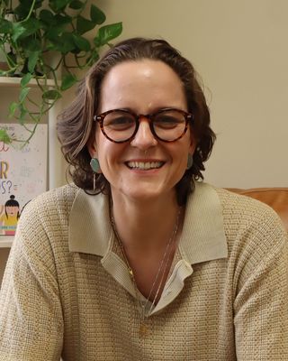 Photo of Steph Wysong-Choo, Associate Professional Clinical Counselor, APCC, MA