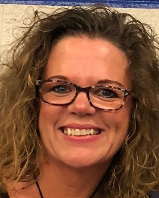 Photo of Dana Leshok, Psychiatric Nurse Practitioner, FNP-BC, PMHNP