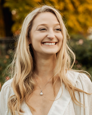Photo of Nicole Rebecca Skeele, Clinical Social Work/Therapist, LCSW