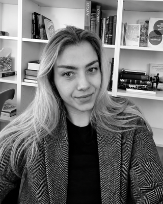 Photo of Jelena Petrisceva, Psychotherapist, MSc, MBACP