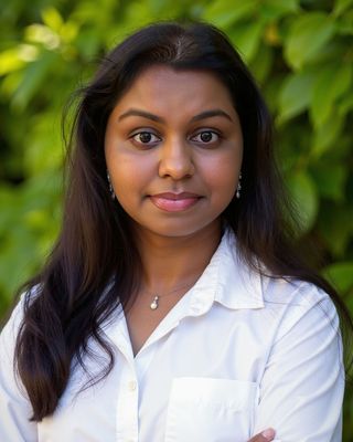 Photo of Dahlia Jaglal, Registered Psychotherapist, EMDR, MA, Grad D, HBSc