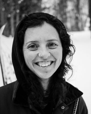 Photo of Azra Poe - Azra Poe Trauma and Somatic Therapy, Counsellor, RCT, MA