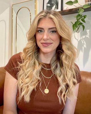 Photo of Ashley Jo McLimans, Licensed Mental Health Counselor, MS, LMHC