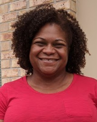 Photo of Sherine Chambers, MA, NCC, Pre-Licensed Professional in Olivette