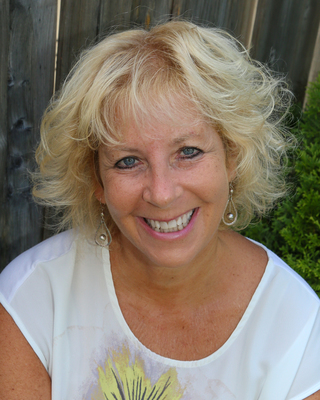 Photo of Valerie Kates, Registered Psychotherapist in Newmarket, ON