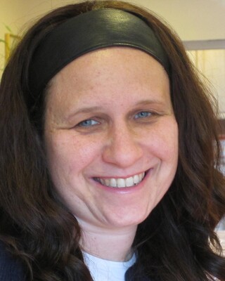 Photo of Dr. Naomi Saar, LCSW, PhD, Clinical Social Work/Therapist