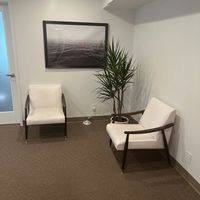 Gallery Photo of Waiting Area