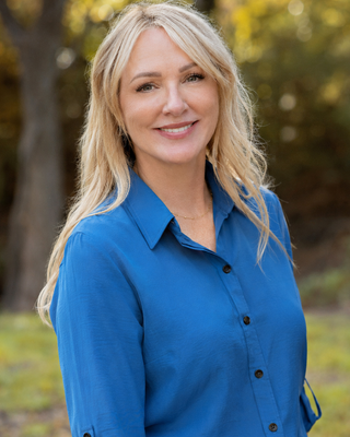 Photo of Kelly DeYoung, Pre-Licensed Professional