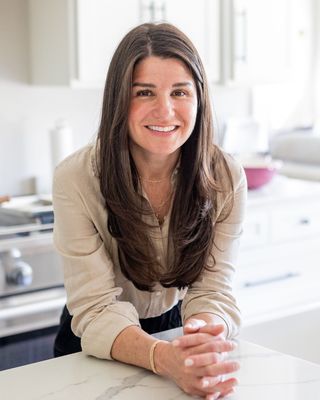 Photo of Dr. Nicole R Trainer, Licensed Professional Counselor, PhD, MS
