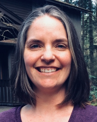 Photo of Erin Amelia Russell, Marriage & Family Therapist in Eugene, OR