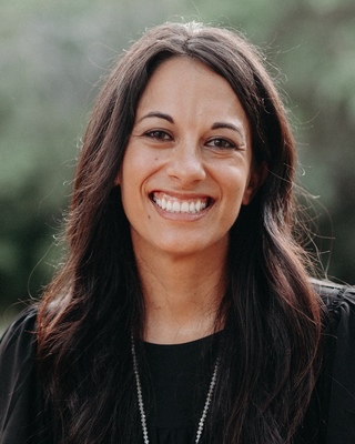 Photo of Michelle J Bell, Marriage & Family Therapist, LMFT