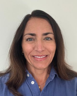 Photo of Julie Wojnar, Marriage & Family Therapist, LMFT