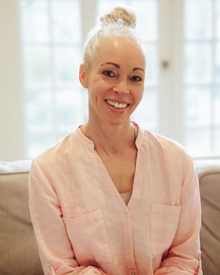 Photo of Bonnie Kirkman, Psychotherapist, MBABCP