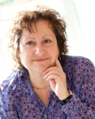 Photo of Maria Bellis, MUKCP, Psychotherapist