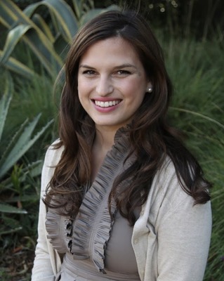Photo of Anna Caitlin Izzo, Marriage & Family Therapist in Redwood City, CA