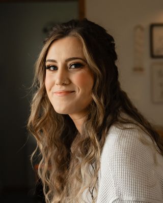 Photo of Laura Dumka, Pre-Licensed Professional, PCLC, MS