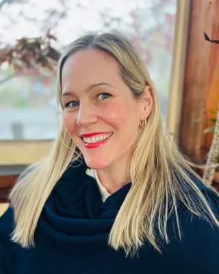 Photo of Ashley Miller, Marriage & Family Therapist, LMFT