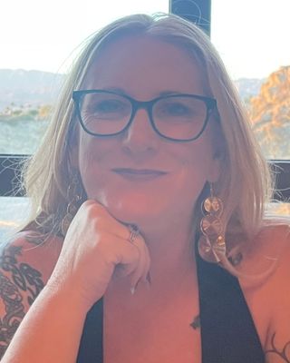 Photo of Heather Minshall, Marriage & Family Therapist, PhD, LMFT