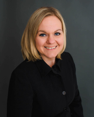 Photo of Dr. Elizabeth L Hansen, PsyD, Psychologist