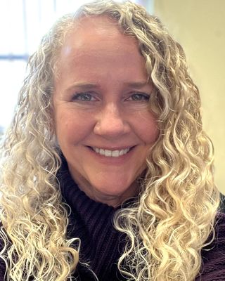 Photo of Susan Nash Vialpando, Clinical Social Work/Therapist, LCSW, CHT, QS