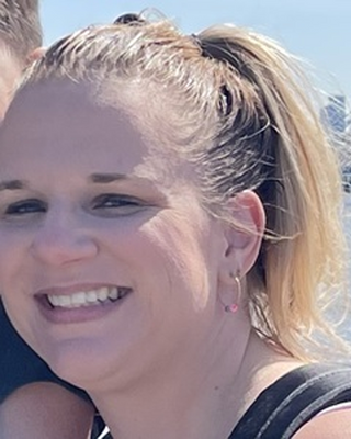 Photo of Paige Hennis, Licensed Professional Counselor
