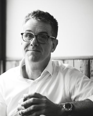 Photo of Dr Ian Ensum, Psychologist, PsychD, HCPC - Clin. Psych.