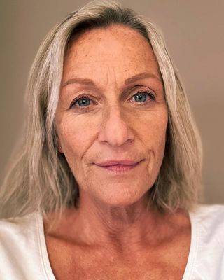 Photo of Faye Brownlee - Nest Counselling, Psychotherapist, MNCPS Acc.