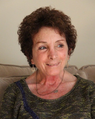 Photo of Lynn Winsten, PhD, Psychologist in Berkeley